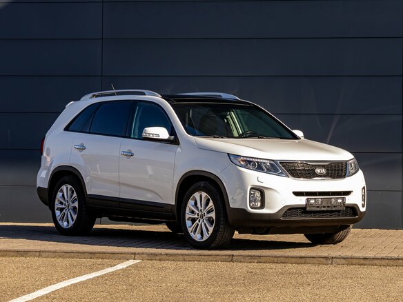 2018 Kia Sorento II Рестайлинг, белый, 1795000 рублей - вид 6
