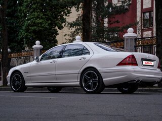2003 Mercedes-Benz S-Класс 600 Long IV (W220) Рестайлинг, белый, 3000000 рублей, вид 2