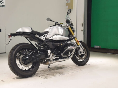 2023 BMW R Nine T, серебристый, 1650000 рублей, вид 4