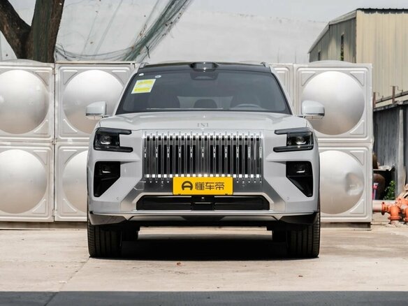 2026 Zeekr 8X 70 kWh, серый, 11500000 рублей - вид 1