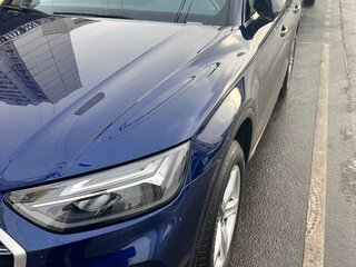 2021 Audi Q5 45 TFSI II (FY) Рестайлинг, синий, 4300000 рублей, вид 2