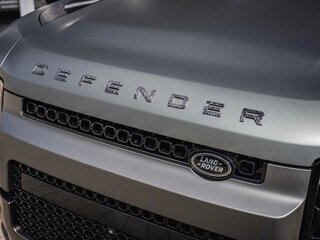 2025 Land Rover Defender Octa II, серый, 35000000 рублей, вид 2