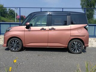 2021 Toyota Roomy I Рестайлинг, чёрный, 1530000 рублей, вид 3