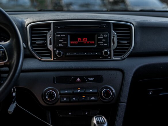 2018 Kia Sportage IV, белый, 1605000 рублей - вид 6