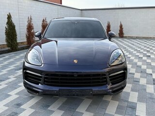 2018 Porsche Cayenne III, фиолетовый, 5950000 рублей, вид 3
