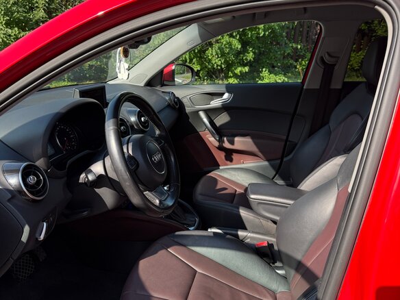 2012 Audi A1 I (8X), красный, 1090000 рублей - вид 10