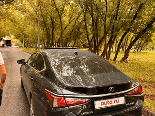 2019 Lexus ES 200 VII, чёрный, 3150000 рублей, вид 4