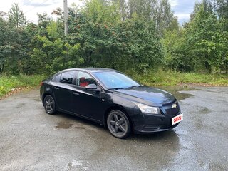 2010 Chevrolet Cruze I, чёрный, 550000 рублей, вид 3