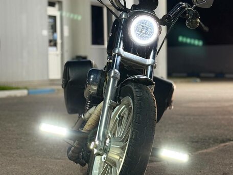 2010 Harley-Davidson Sportster 883, чёрный, 550000 рублей, вид 2