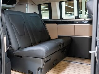 2026 Mercedes-Benz V-Класс Long 300 d длинный III (W447) Рестайлинг 2, чёрный, 11000000 рублей, вид 5