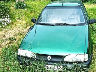 2000 Renault 19 Europa II, зелёный, 90000 рублей, вид 1