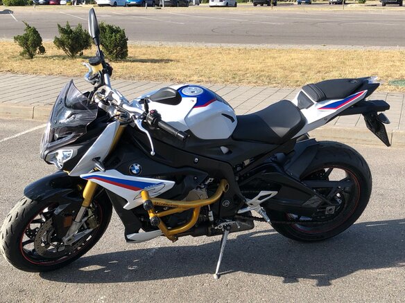 2018 BMW S 1000 R, белый, 1150000 рублей - вид 1