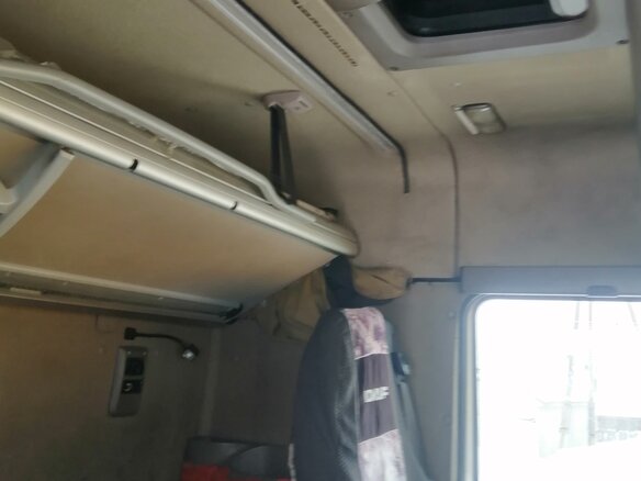 2012 DAF XF 105, белый, 3000000 рублей - вид 6