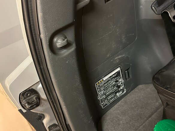 2010 Toyota Land Cruiser Prado 150 Series, серый, 3850000 рублей - вид 37