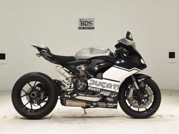 2020 Ducati Panigale V2, белый, 1400000 рублей