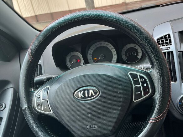 2008 Kia Ceed I, серый, 500000 рублей - вид 8