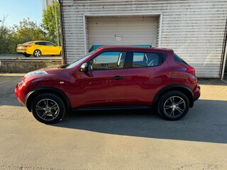 2013 Nissan Juke I, красный, 1200000 рублей, вид 4