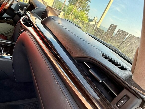 2016 Lexus LX 570 III Рестайлинг 2, чёрный, 8050000 рублей - вид 1