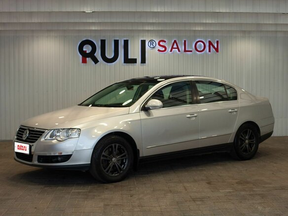 2010 Volkswagen Passat B6, серебристый, 820000 рублей