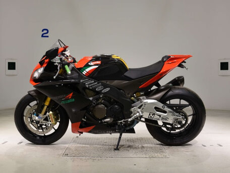 2011 Aprilia RSV4, красный, 1100000 рублей, вид 2