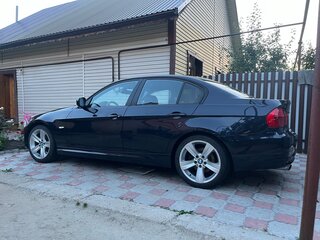 2009 BMW 3 серии 320i V (E90/E91/E92/E93) Рестайлинг, синий, 950000 рублей, вид 3