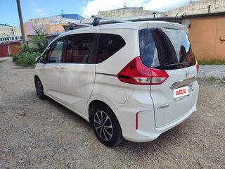 2018 Honda Freed II, белый, 1500000 рублей, вид 5