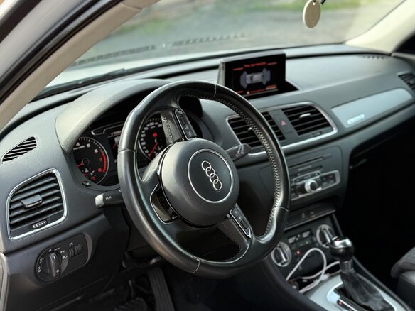 2014 Audi Q3 I (8U), белый, 1800000 рублей - вид 9