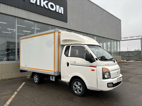 2013 Hyundai Porter II, белый, 1330000 рублей - вид 3