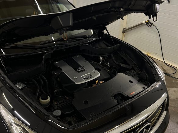2011 Infiniti FX37 II (S51) Рестайлинг, чёрный, 2200000 рублей - вид 15