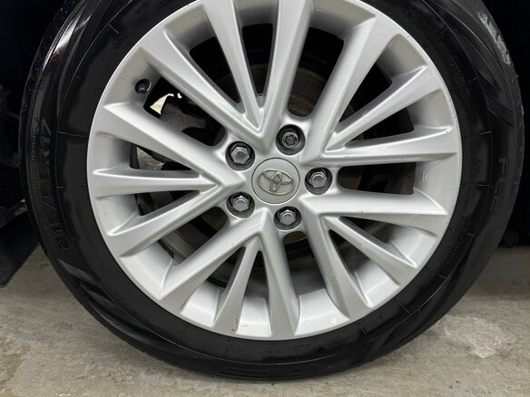2015 Toyota Camry VII (XV50) Рестайлинг, чёрный - вид 13