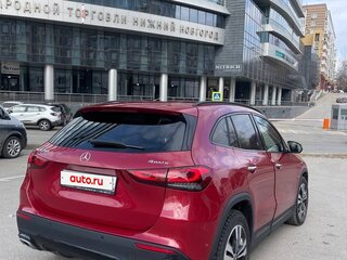 2020 Mercedes-Benz GLA 250 II (H247), красный, 4300000 рублей, вид 5