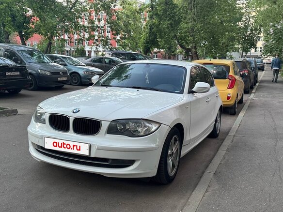 2010 BMW 1 серии 118i I (E81/E82/E87/E88) Рестайлинг, белый - вид 8