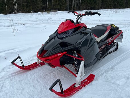 2019 Yamaha Sidewinder, красный, 1800000 рублей, вид 1