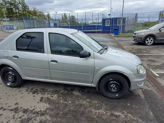 2014 Renault Logan I Рестайлинг, серый, 680000 рублей, вид 2