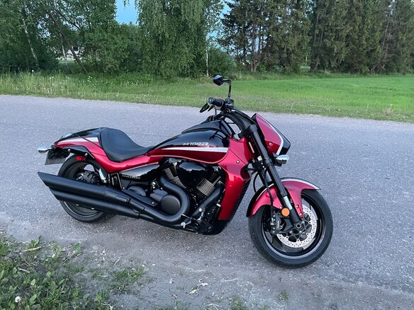 2018 Suzuki Boulevard M109R, чёрный, 2547144 рублей - вид 7