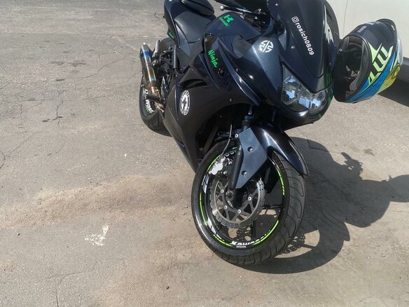 2008 Kawasaki Ninja 250R, чёрный, 270000 рублей - вид 5