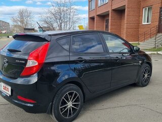 2015 Hyundai Solaris I Рестайлинг, чёрный, 1298000 рублей, вид 3