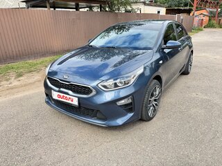 2018 Kia Ceed III, синий, 1650000 рублей, вид 1