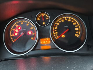 2008 Opel Astra H Рестайлинг, чёрный, 500000 рублей, вид 4
