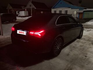2020 Mercedes-Benz A-Класс 200 IV (W177), чёрный, 3200000 рублей, вид 5