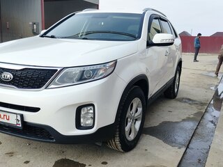 2013 Kia Sorento II Рестайлинг, белый, 1600000 рублей, вид 2