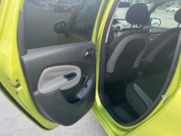 2011 Citroen C3 Picasso I, зелёный, 454000 рублей - вид 14