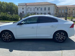 2011 Volvo S60 II, белый, 1600000 рублей, вид 3