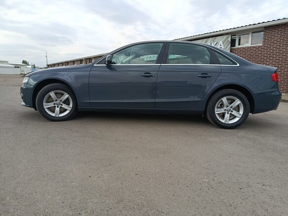 2011 Audi A4 IV (B8), серый, 1700000 рублей - вид 15