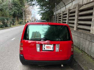 2003 Toyota Succeed I, красный, 575000 рублей, вид 4