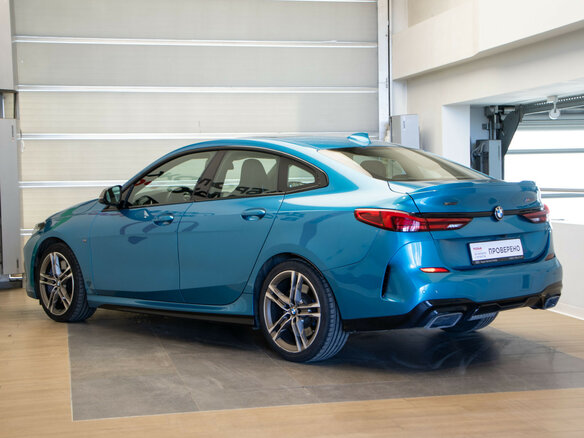 2021 BMW 2 серии Gran Coupe M235i xDrive F44, синий, 3450000 рублей - вид 5