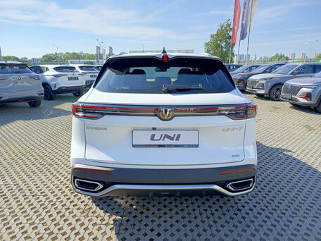2026 Changan UNI-S I Рестайлинг, белый, 2979900 рублей, вид 4
