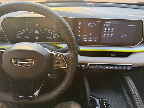 2023 Geely Coolray (Binyue Cool) I Рестайлинг, белый, 2310000 рублей - вид 21