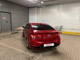 2019 Hyundai Elantra VI (AD) Рестайлинг, красный, 1600000 рублей, вид 3