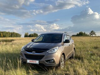 2014 Hyundai ix35 I Рестайлинг, коричневый, 1700000 рублей, вид 2